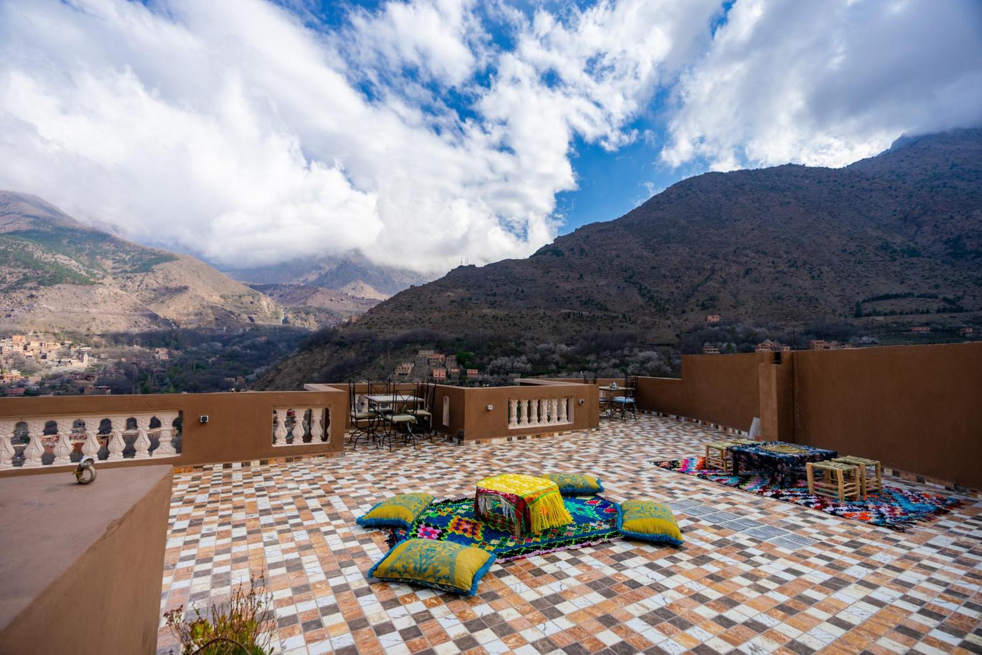 Le Reflet D'Imlil Bed & Breakfast Imlil  Bagian luar foto